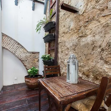 The Old Stables Chiado 아파트 *